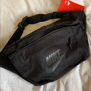 Nike shoulder bag